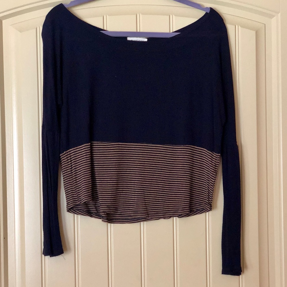 Long sleeve Crop top
